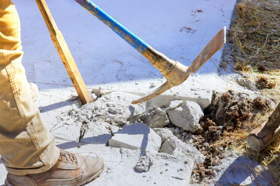 How Smart Utility Locating Helps Contractors Avoid Costly Construction Liability Claims - Attorneys.Media - Legal Expert Interviews & Trusted Advice Contractors Can Avoid Construction Liability with Utility Locating
